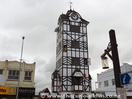 Stratford Glockenspiel