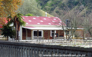 Whanga Bridge House